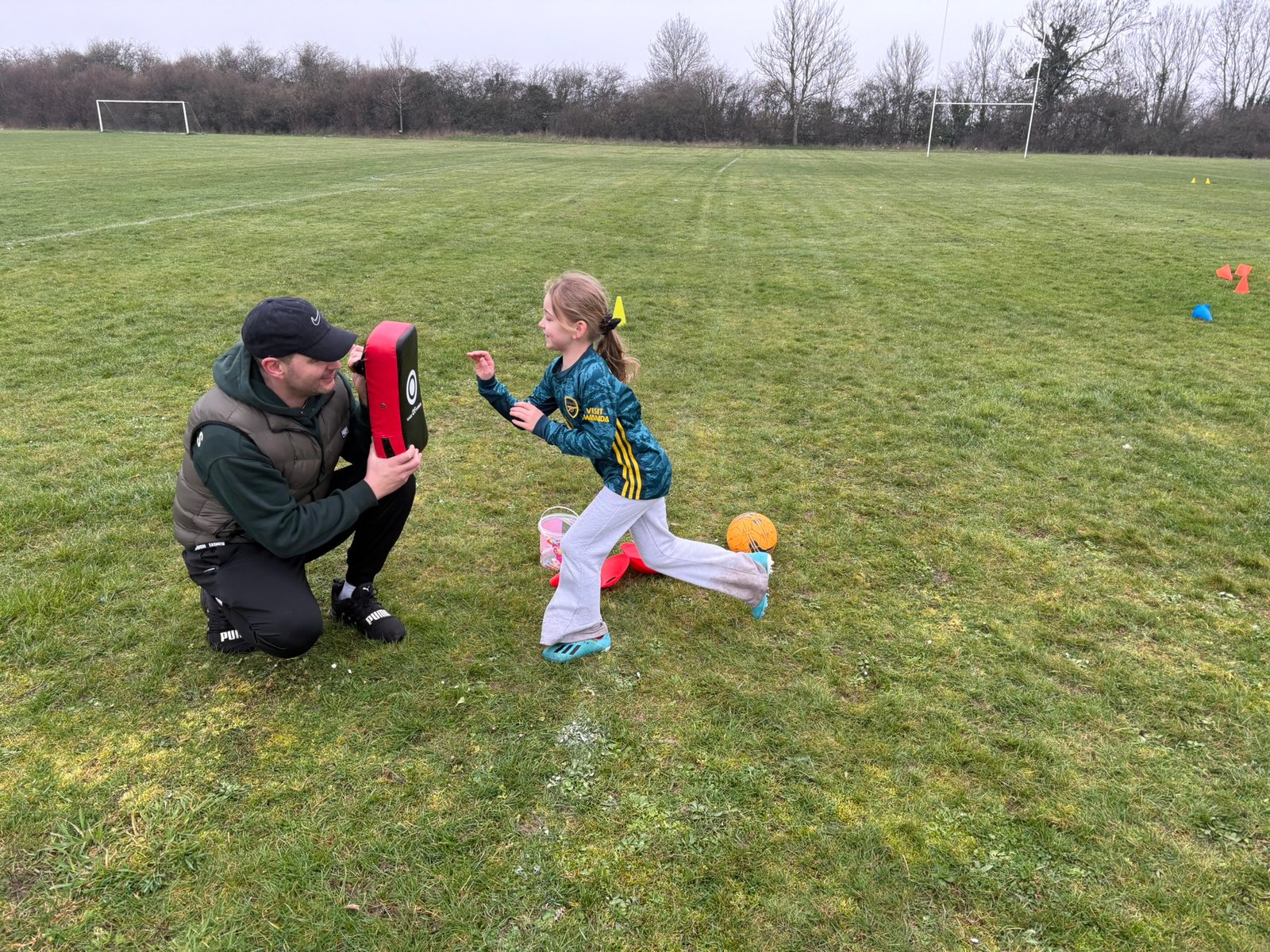 taylor pushing dad at pass and move girls session
