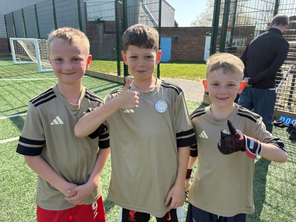 jesse teddy william pass and move